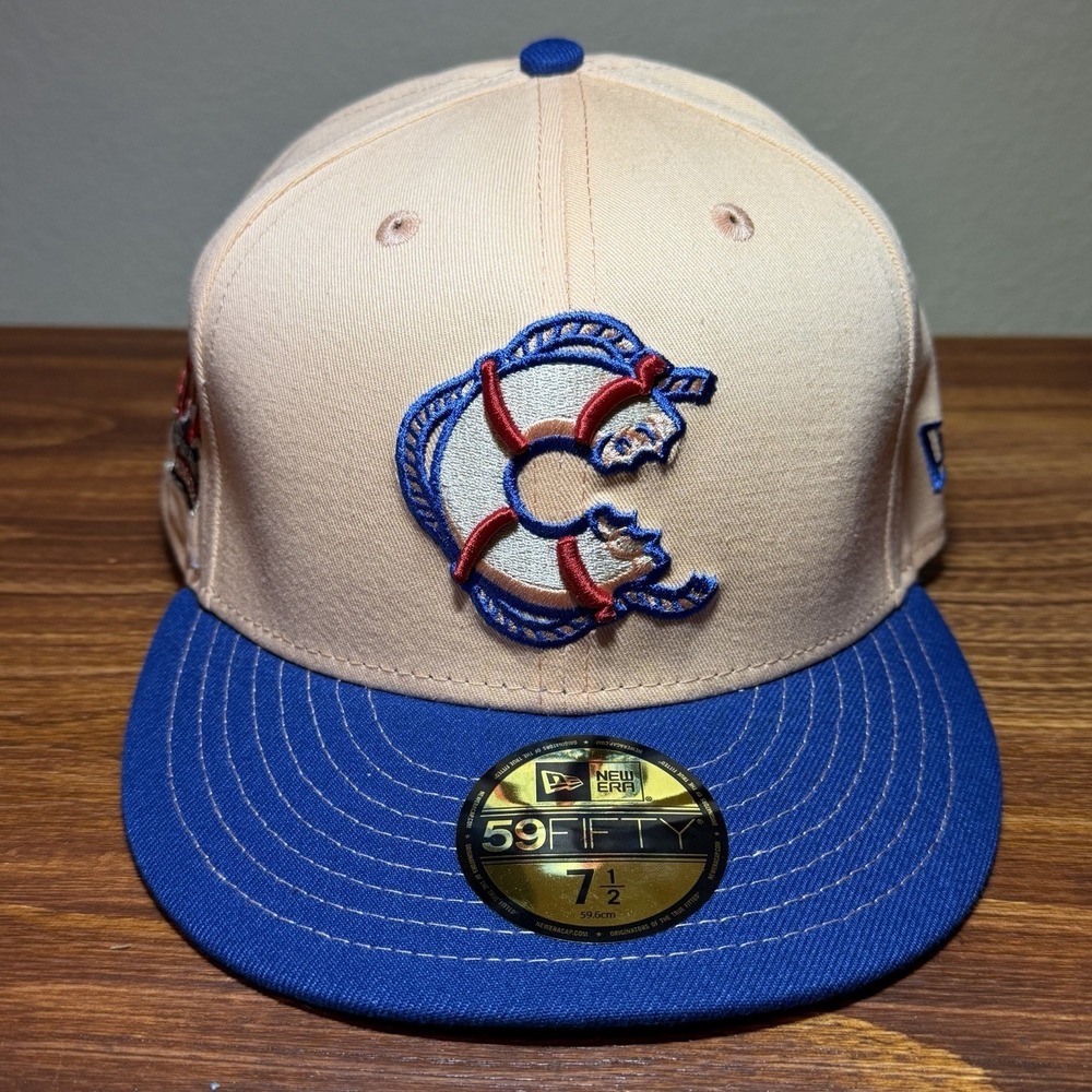 New Era Clearwater Threshers Logo Fitted Hat Size 7 1/2 Pink Blue MiLB 59Fifty